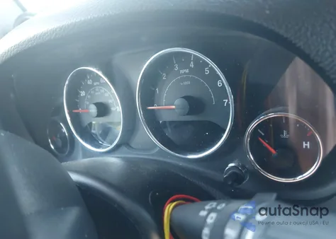 2013 Jeep Wrangler Sport z USA, uszkodzony, nr VIN 1C4AJWAG8DL531399